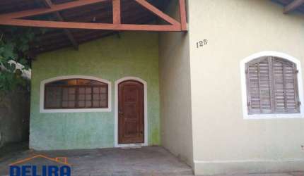 Casa a venda em um Bairro com ótima infraestrutura, com 3 dormitórios