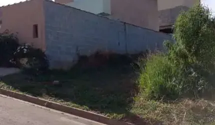 Excelente Terreno à venda em bairro planejado em Terra Preta