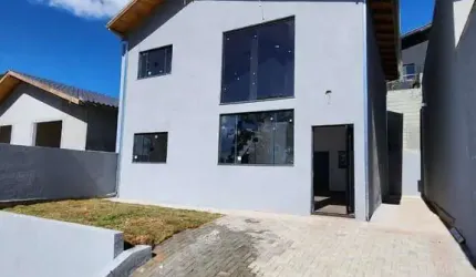 Casa em condomínio 150 m² de área total e 115 m² construídos.