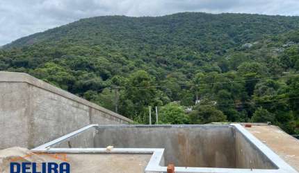 Casa dos Sonhos com Vista Deslumbrante! Agende Sua Visita Hoje!