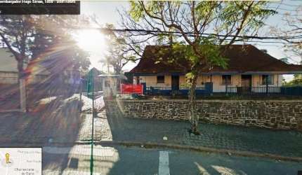 Casa Comercial