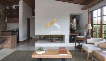 Casa em condomínio fechado com 3 quartos à venda na Rua Passeio do Horizonte, 120, Curral, Ibiúna, 458 m2 por R$ 1.800.000