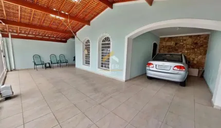 Casa com 4 quartos à venda na Rua José Estevão Teixeira Mendes, 132, Jardim Campos Elíseos, Campinas, 250 m2 por R$ 820.000
