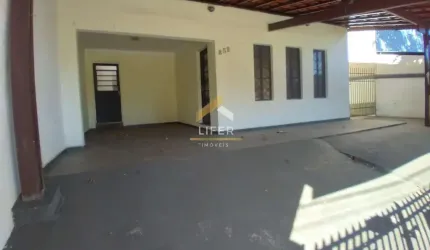 Casa com 3 quartos à venda na Rua João Previtalle, 906, Santa Cruz, Valinhos, 228 m2 por R$ 550.000