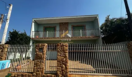 Casa com 3 quartos à venda na Rua Arnaldo Irineu Checchia, 156, Parque da Figueira, Campinas, 285 m2 por R$ 750.000