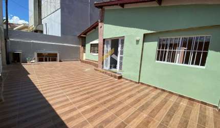 Casa com 3 quartos para alugar na Rua Frei José de Monte Carmelo, 986, Jardim Proença, Campinas, 110 m2 por R$ 3.890
