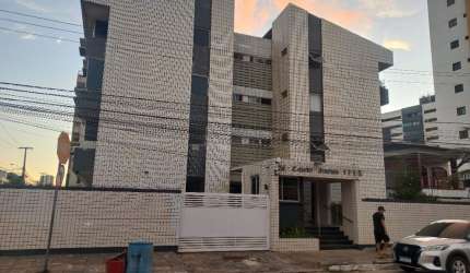 Excelente Apartamento com três quartos, duas suítes.