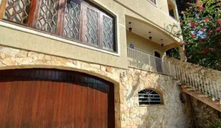 Casa com 6 dormitórios à venda, 368 m² por R$ 2.000.000,00 - Jardim Santa Mena - Guarulhos/SP