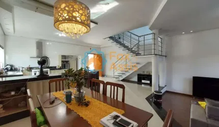 Sobrado no bairro Residencial Rochelle II