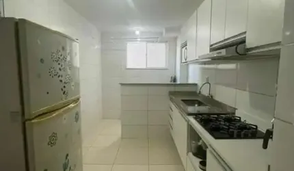 VENDO APARTAMENTO EM ITAIPUAÇU