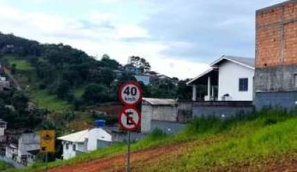 Terreno em condomínio fechado à venda na Rua Homero de Miranda Gomes, 1411, Fundos, Biguaçu, 150 m2 por R$ 180.000