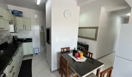 Apartamento com 2 quartos à venda na Rua Aurora Julia Martins, 174, Barra do Aririú, Palhoça, 68 m2 por R$ 250.000