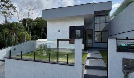 Casa com 3 quartos à venda na Rua Vereador Eugênio Manoel da Cunha, 152, Forquilhas, São José, 73 m2 por R$ 650.000