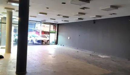Excelente imóvel para aluguel com 336 metros quadrados em Pau da Lima - Salvador - BA