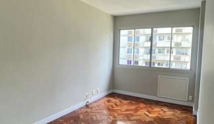 Vendo Apartamento no Barra Sul com 2 Quartos