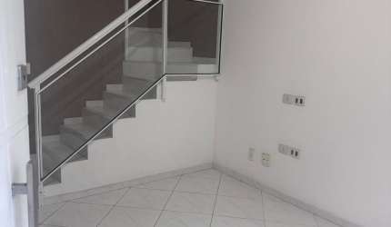 Alugo/ Vendo Casa No Tanque Com 3 Quartos