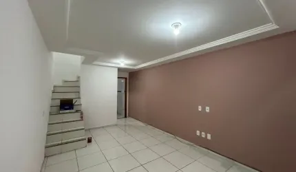 Alugo/ Vendo Ótima Casa Duplex Com 2 Quartos Na Taquara
