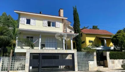 Casa em bairro nobre na serra gaúcha po R$ 1.290.000,00