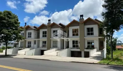 Sobrado mobiliado na Serra Gaúcha