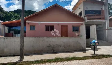 Excelente duplex mais casa térrea na serra Gaúcha!!!