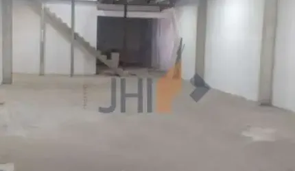galpão com 650m² Cambuci