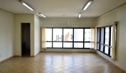 Conjunto comercial com 50 m² em Perdizes para locação