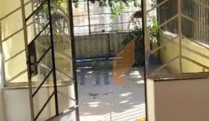 Conjunto comercial em Perdizes com 45 m² e terraço, para locação