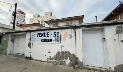 Casa Comercial para locação e Venda - Santos
