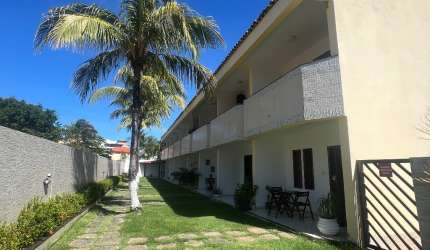 Village Duplex em condomínio