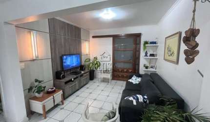 Imóvel 3 dormitórios, com pátio no bairro Santo André, São Leopoldo.