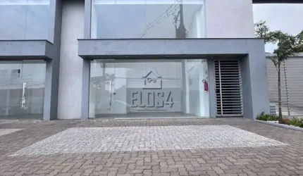 Loja nova a venda no bairro São José, São Leopoldo, com piso porcelanato e banheiro