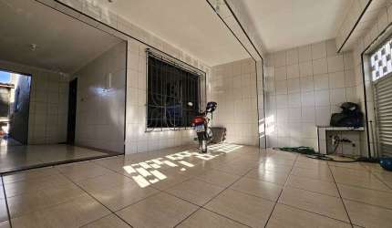 Sobrado com 3 dorms, Catiapoa, São Vicente - Cidade de Praia