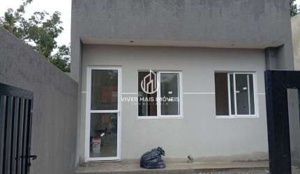 Casa com 2 quartos à venda no Saint Etiene, Matinhos  por R$ 185.000