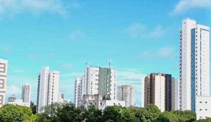Cobertura à Venda na Rua do Espinheiro com 240M².