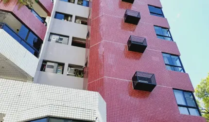 Apartamento para Locação Mobiliado em Boa Viagem com 02 Quartos e suíte.