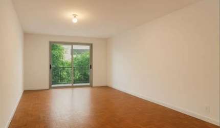 Apartamento à venda na quadra da praia do Boqueirão – Vista Mar e Conforto Completo!