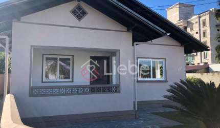 Casa com 5 quartos à venda no Centro, Pomerode , 183 m2 por R$ 950.000
