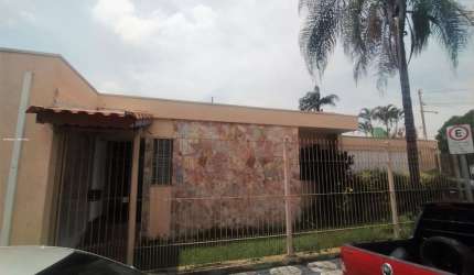 Imóvel Comercial para Venda em Mogi das Cruzes, Centro, 3 dormitórios, 1 suíte, 2 banheiros, 2 vagas