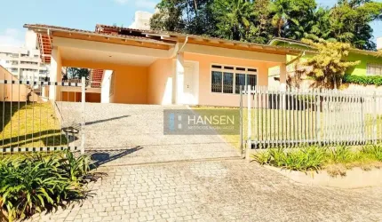 Casa com 1 suíte + 2  dormitórios à venda, 200 m² por R$ 923.000 - Anita Garibaldi - Joinville/SC