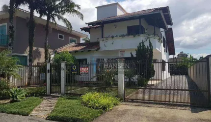 Sobrado com 3 dormitórios à venda, 300 m² por R$ 1.299.000,00 - Anita Garibaldi - Joinville/SC