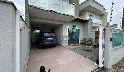 Casa com 1 suíte + 2  dormitórios à venda, 142 m² por R$ 900.000 - Itajuba - Barra Velha/SC