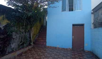 Casa á venda no Jardim Santa Tereza no Embu das Artes