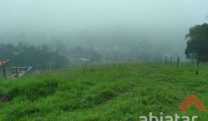 Terreno de 3.190m² de área - Furnas