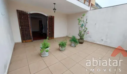 Sobrado à Venda no Jardim América, Taboão da Serra SP