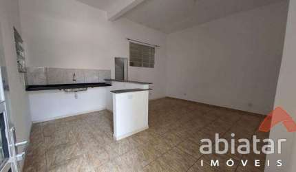Casa Térrea para Alugar no Parque Monte Alegre – 2 Dorms, 3 Vagas e Quinta
