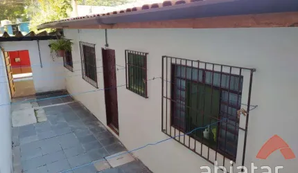 Casa á venda