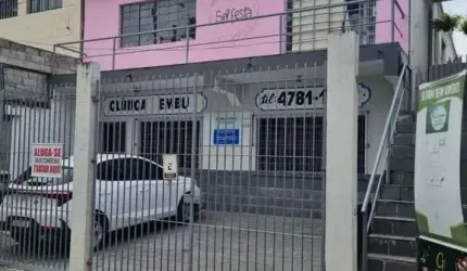 Sala comercial de 13m²  ideal para escritórios, consultórios, estética ou atendimentos.