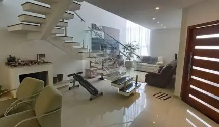 Casa à Venda em Cidade Parquelandia, Mogi das Cruzes - SP