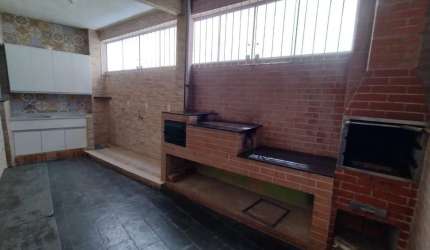 Casa com 3 quartos à venda na Rua Domingos Viotti, 437, Santa Amélia, Belo Horizonte por R$ 650.000