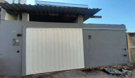 Casa com 2 quartos à venda na Rua L, 91, Minas Caixa, Belo Horizonte por R$ 220.000